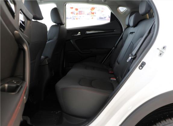 瑞风S3 2018款 定制版 1.5L 手动豪华智能型 车厢座椅   后排空间