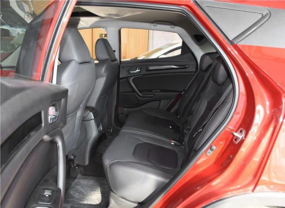 瑞风S3 2018款 1.5L 手动欧洲版 车厢座椅   后排空间