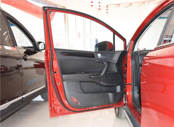 瑞风S3 2018款 1.5L 手动欧洲版 车厢座椅   前门板
