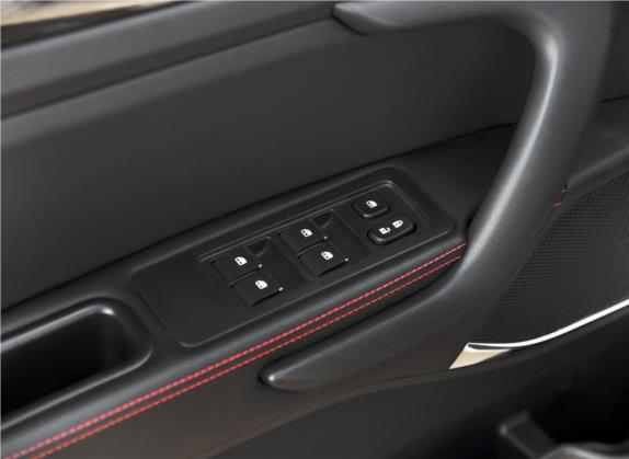 瑞风S3 2020款 1.5L 手动超越II型 车厢座椅   门窗控制