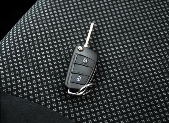 和悦A13RS 2014款 CROSS 1.3L 手动豪华型 其他细节类   钥匙