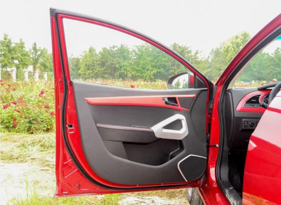 瑞风S2 2015款 1.5L CVT豪华智能型 车厢座椅   前门板
