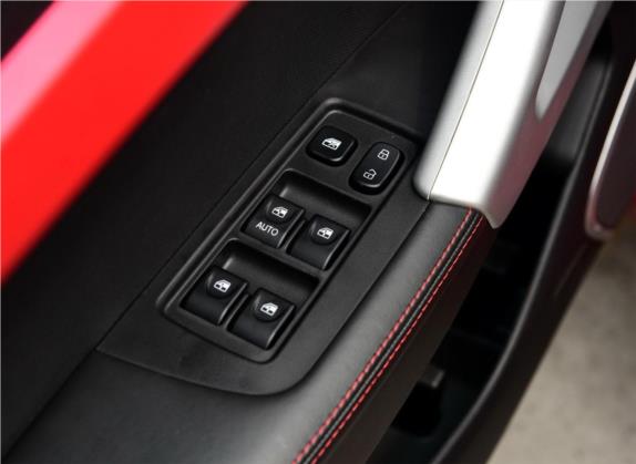 瑞风S2 2015款 1.5L 手动豪华智能型 车厢座椅   门窗控制
