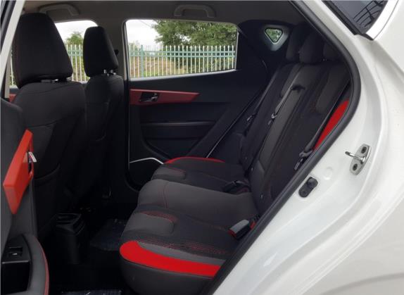 瑞风S2 2017款 1.5L CVT豪华型 车厢座椅   后排空间