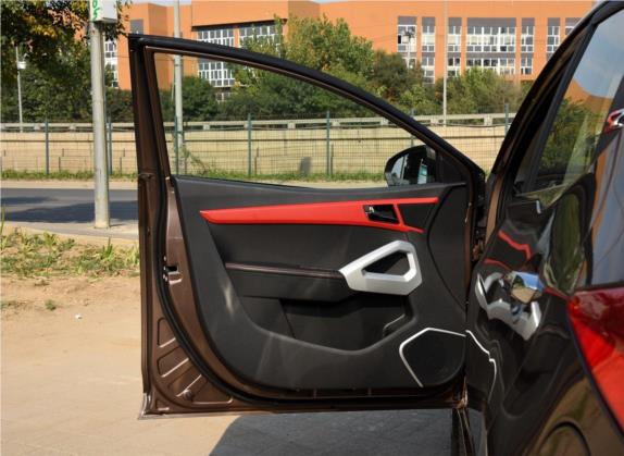 瑞风S2 2017款 1.5L 手动豪华智能型 车厢座椅   前门板