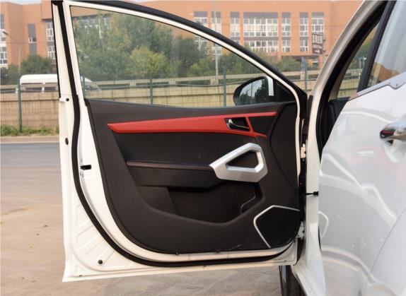 瑞风S2 2017款 1.5L CVT豪华型互联版 车厢座椅   前门板