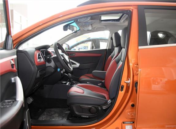 瑞风S2 2017款 1.5L CVT尚酷版 车厢座椅   前排空间