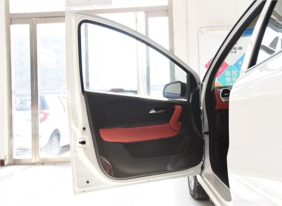 江淮iEV6E 2018款 升级版 iEV6E 豪华型 车厢座椅   前门板