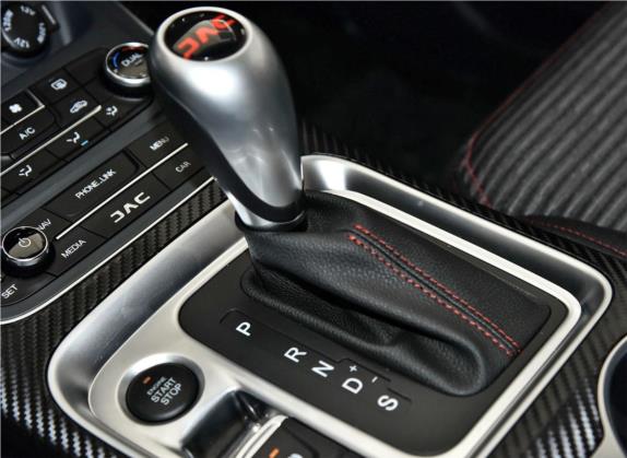 瑞风S7 2017款 1.5T 自动舒适型 中控类   挡把