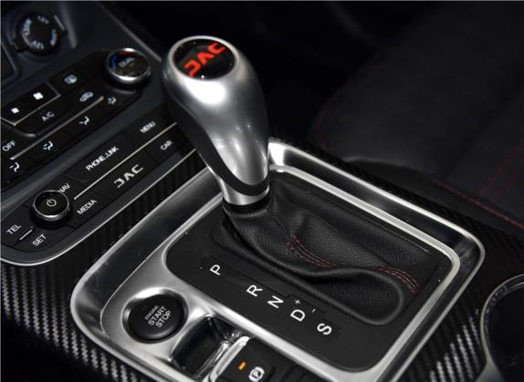 瑞风S7 2018款 运动版 1.5T 自动豪华型 5座 中控类   挡把