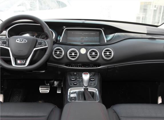 瑞风S7 2018款 运动版 1.5T 自动豪华型 7座 中控类   中控台