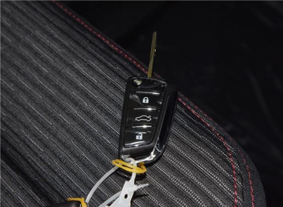 瑞风S7 2019款 1.5T 自动安全型 5座 其他细节类   钥匙