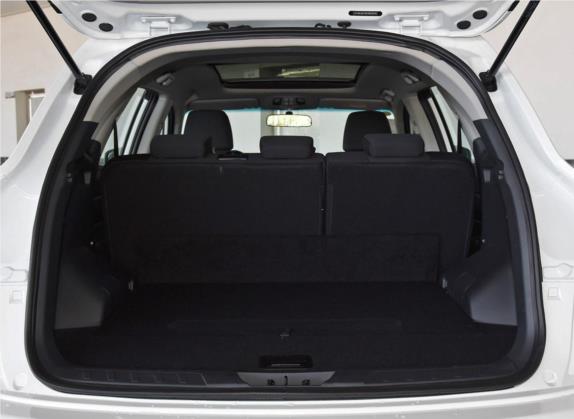 瑞风S7 2019款 1.5T 自动安全型 5座 车厢座椅   后备厢