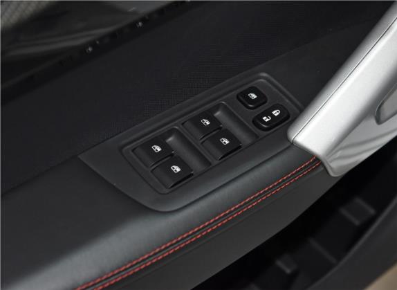 江淮iEV7S 2020款 智尊型 车厢座椅   门窗控制