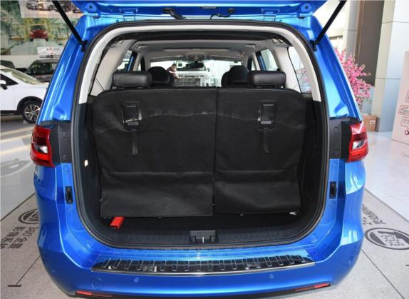 瑞风R3 2018款 1.6L CVT豪华天窗型 车厢座椅   后备厢