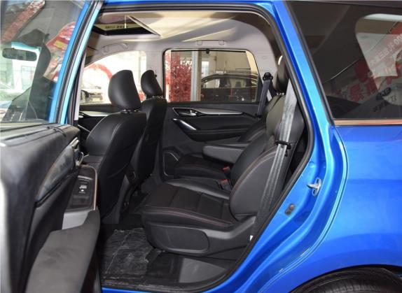瑞风R3 2018款 1.6L CVT豪华智能型 车厢座椅   后排空间