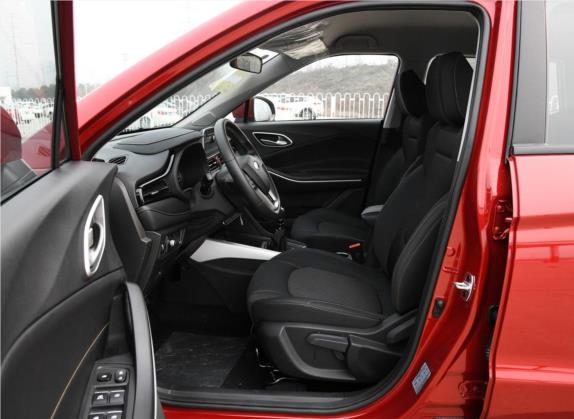 瑞风S4 2019款 1.6L 手动自由型 车厢座椅   前排空间