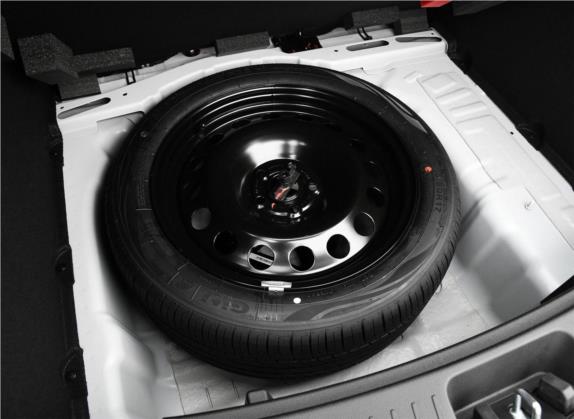 瑞风S4 2019款 1.6L 手动超越型 其他细节类   备胎