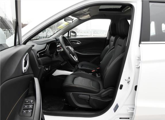 瑞风S4 2019款 1.6L 手动超越型 车厢座椅   前排空间