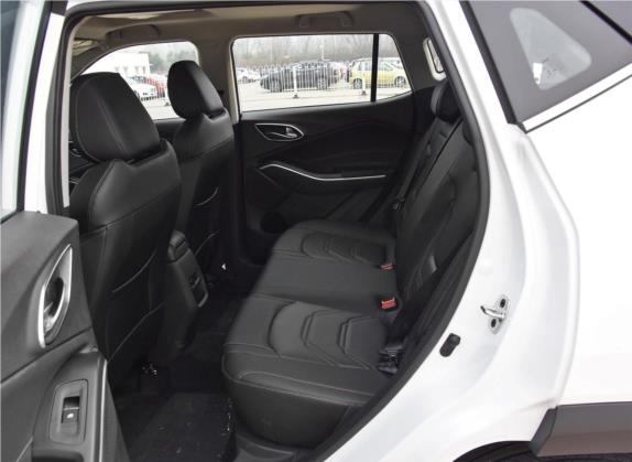 瑞风S4 2019款 1.6L CVT超越型 车厢座椅   后排空间