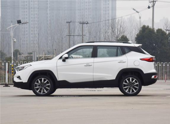 瑞风S4 2019款 1.6L CVT超越型 外观   正侧