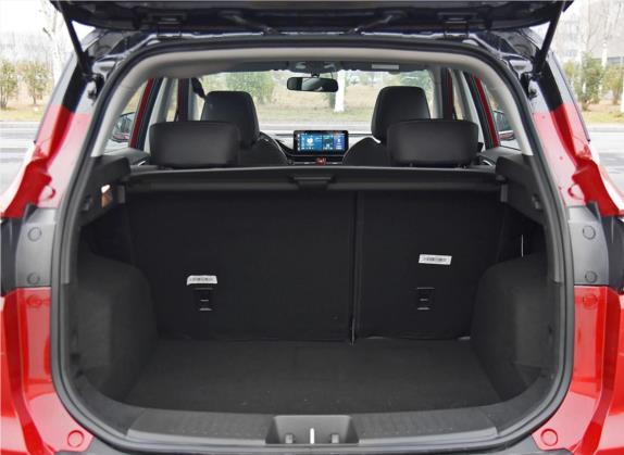 瑞风S4 2019款 1.6L CVT梦想型 车厢座椅   后备厢