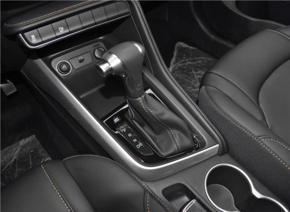 瑞风S4 2019款 1.6L CVT梦想型 中控类   挡把