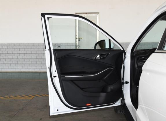 瑞风S4 2020款 1.5T CVT梦想II型 车厢座椅   前门板