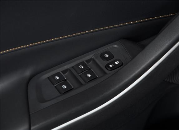 瑞风S4 2020款 1.5T CVT梦想II型 车厢座椅   门窗控制