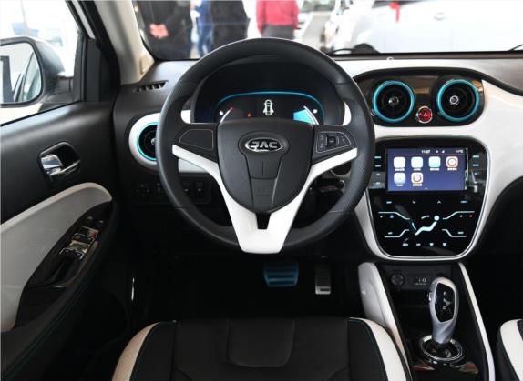 江淮iEV7 2019款 iEV7L 豪华智能型精装版 中控类   驾驶位