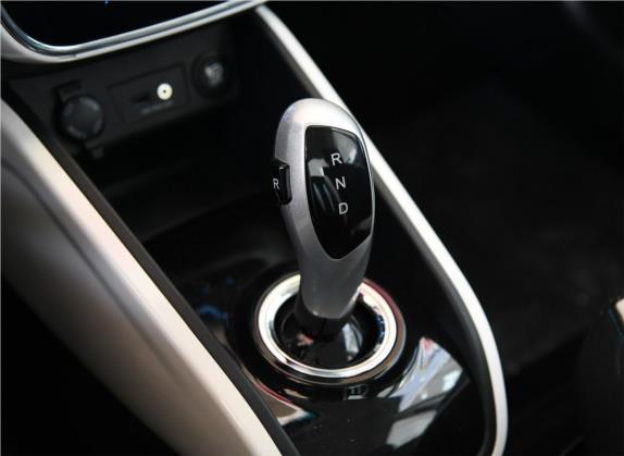 江淮iEV7 2019款 iEV7L 豪华智能型精装版 中控类   挡把