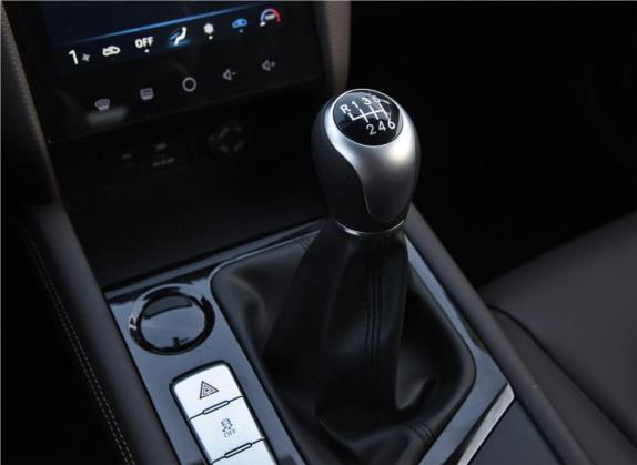 嘉悦A5 2020款 1.5T 手动精英型 中控类   挡把