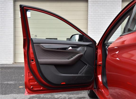 嘉悦A5 2020款 1.5T CVT超越型 车厢座椅   前门板