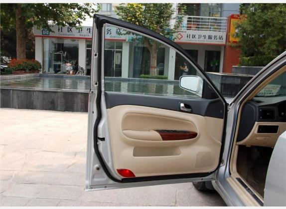 宾悦 2008款 2.0L 手动舒适型 车厢座椅   前门板