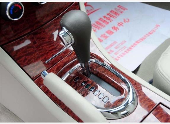 宾悦 2009款 2.0L 自动豪华型 中控类   挡把