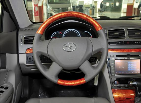 宾悦 2011款 2.0L 自动豪华型 中控类   驾驶位