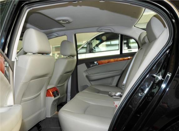 宾悦 2011款 2.0L 自动豪华型 车厢座椅   后排空间