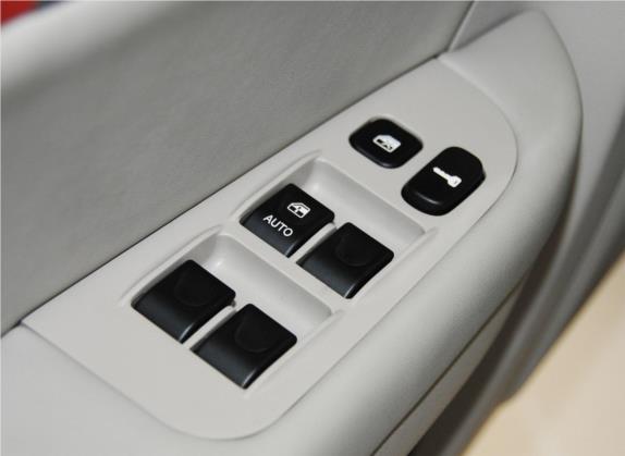 宾悦 2012款 1.8L 手动豪华型 车厢座椅   门窗控制