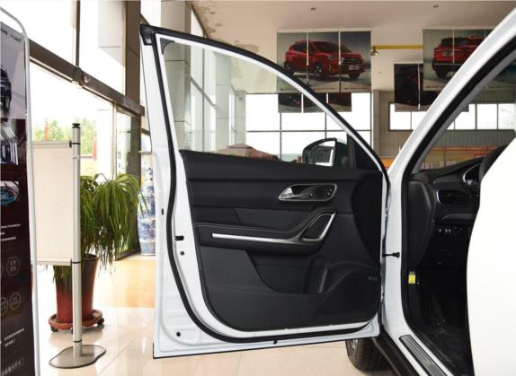 嘉悦X7 2020款 1.5TGDI 自动超越型 车厢座椅   前门板
