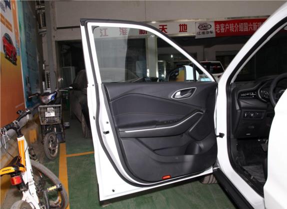 嘉悦X4 2020款 1.5T CVT精英型 车厢座椅   前门板