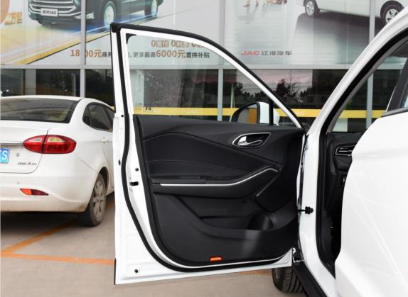 嘉悦X4 2020款 1.5T 手动超越型 车厢座椅   前门板