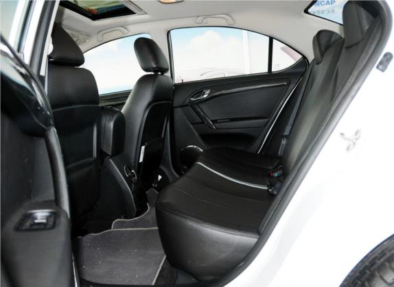 和悦 2012款 1.5L 手动尊贵运动型 车厢座椅   后排空间