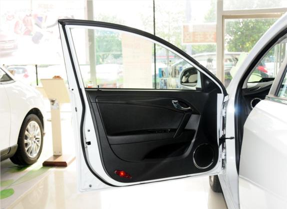 和悦 2012款 1.5L 手动尊贵运动型 车厢座椅   前门板