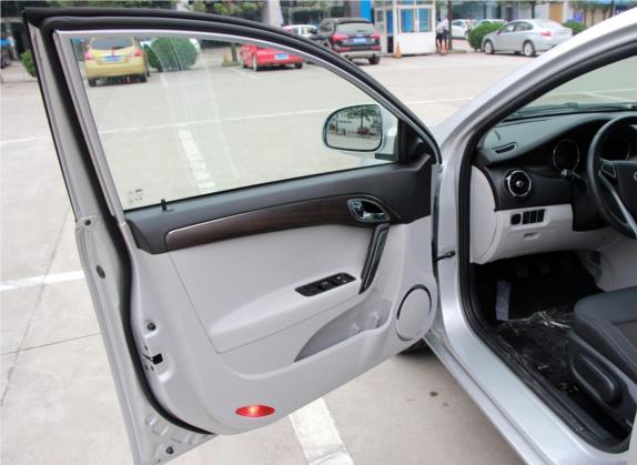 和悦 2014款 1.5L 手动舒适型 国IV 车厢座椅   前门板