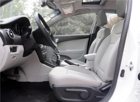 和悦 2014款 1.5L 手动豪华智能型 国IV 车厢座椅   前排空间