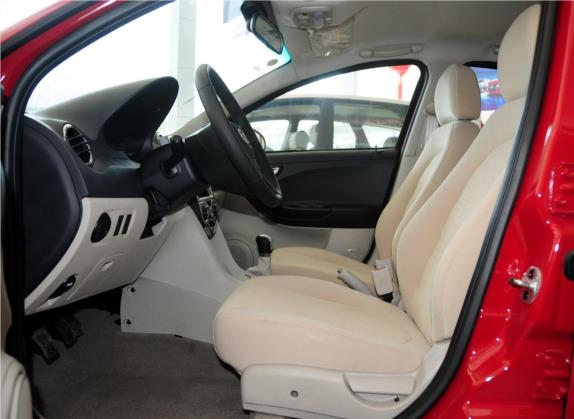 同悦 2012款 1.3L 手动豪华型 车厢座椅   前排空间