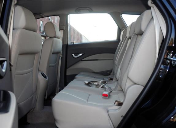 瑞风M2 2012款 1.5L MT宜家豪华版 车厢座椅   后排空间