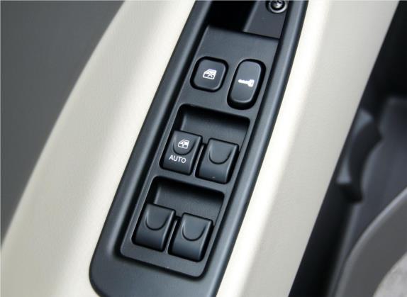 瑞风M2 2012款 1.8L MT宜商豪华版5座 车厢座椅   门窗控制