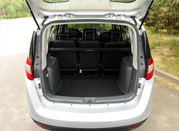 瑞风M2 2013款 1.8L 手动豪华智能型 5座 车厢座椅   后备厢
