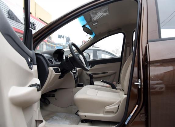 开瑞K50 2015款 1.5L 手动基本型 车厢座椅   前排空间